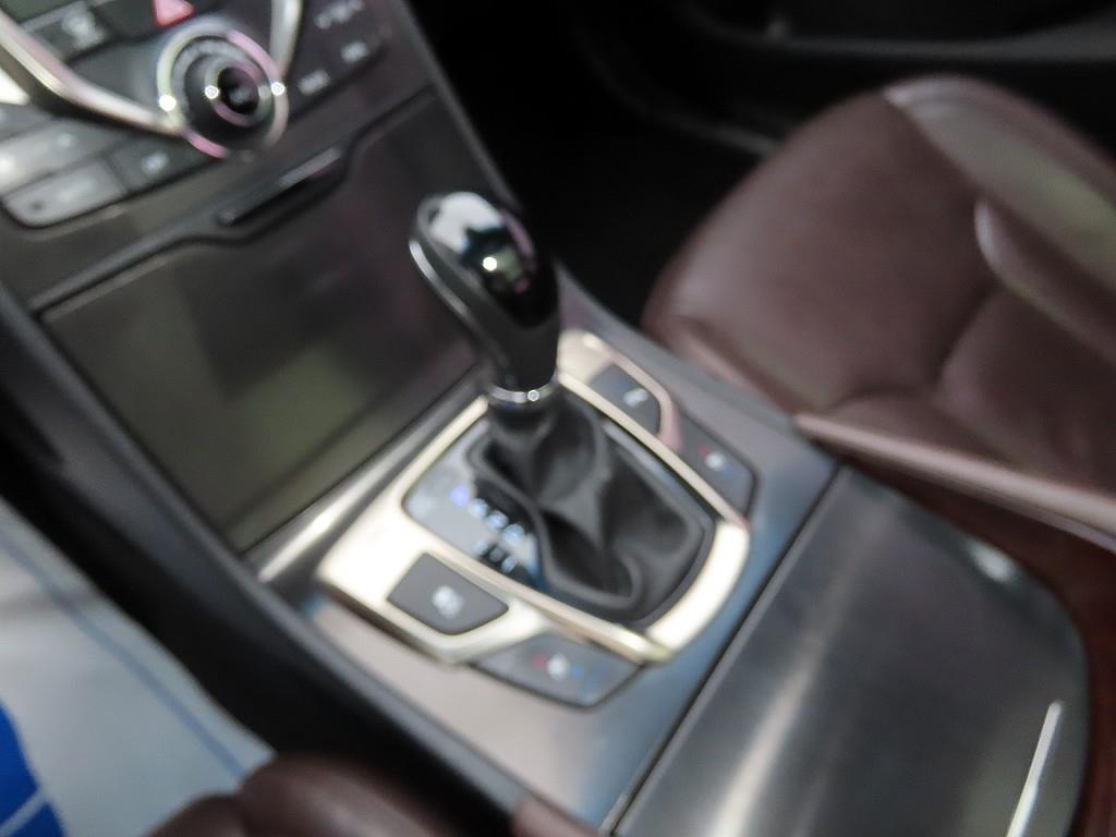 HYUNDAI Grandeur - Vista 10