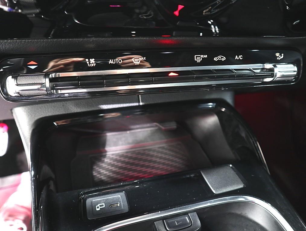 Mercedes Benz CLA Class 2020 Negro - Importación desde Corea - HF Imports Iquique - Foto 14