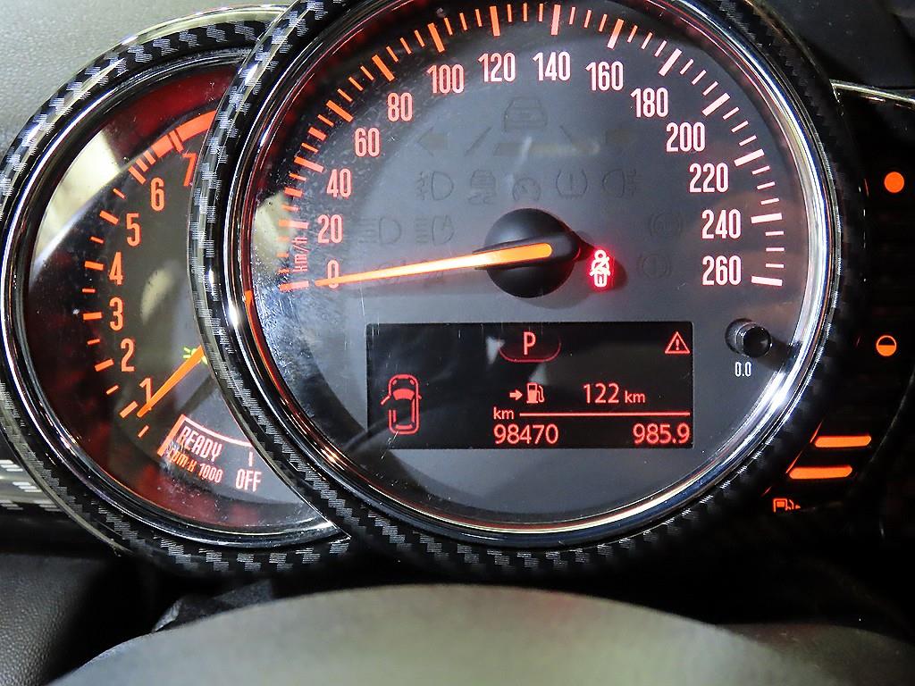 Mini Cooper Convertible - Vista 12