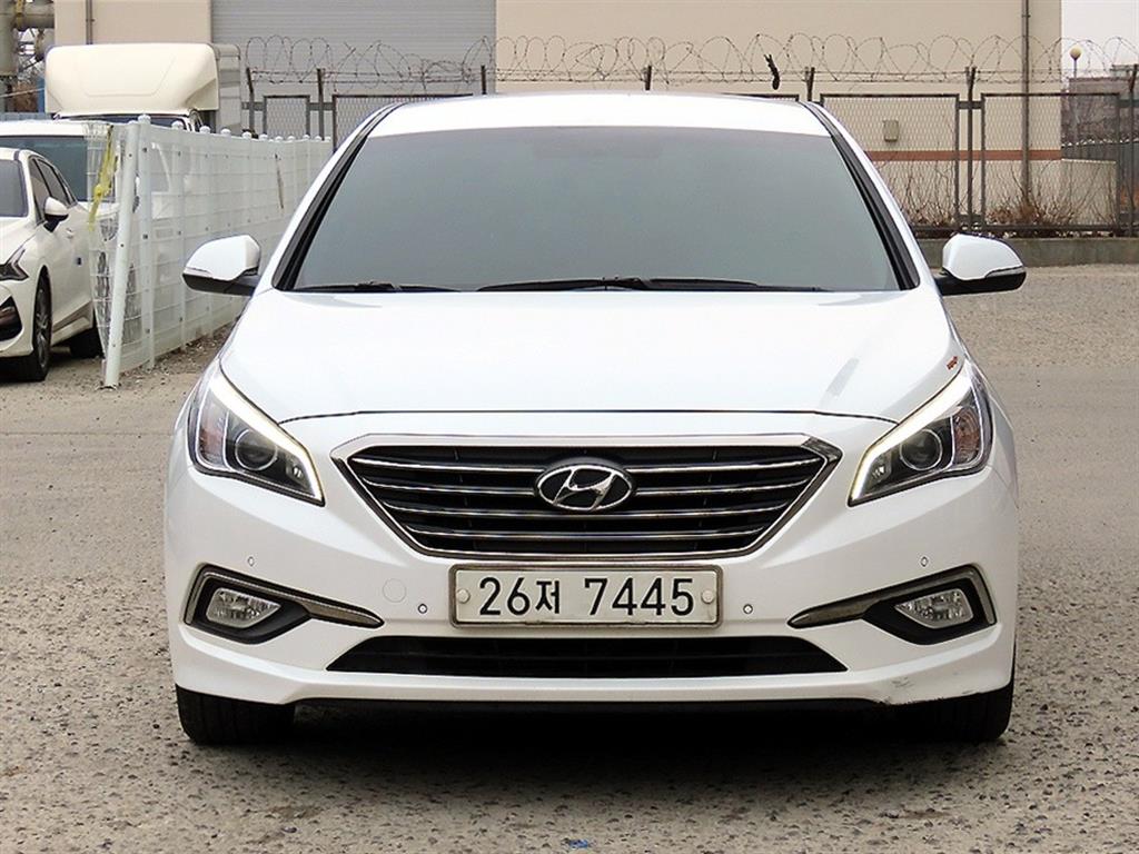 HYUNDAI Sonata 2016 Blanco - Importación desde Corea - HF Imports Iquique - Foto 1