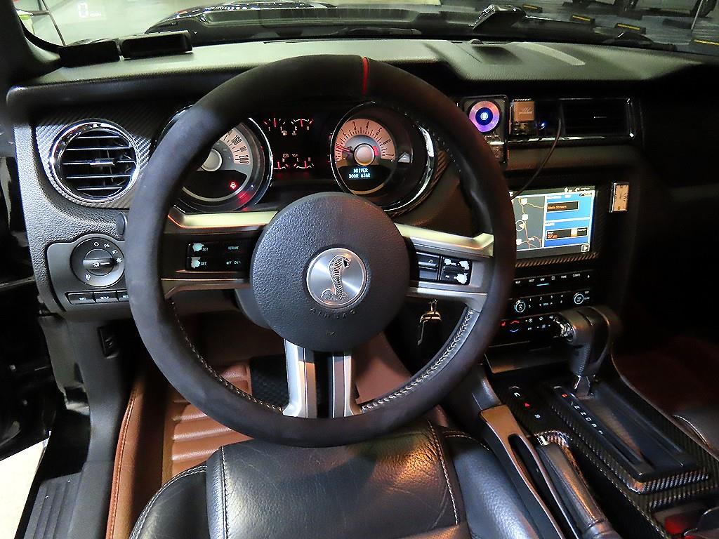 Ford Mustang - Vista 8