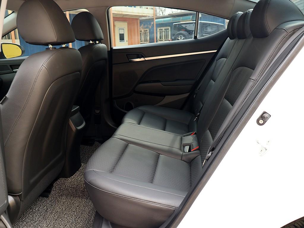 HYUNDAI Avante 2019 Blanco - Importación desde Corea - HF Imports Iquique - Foto 13