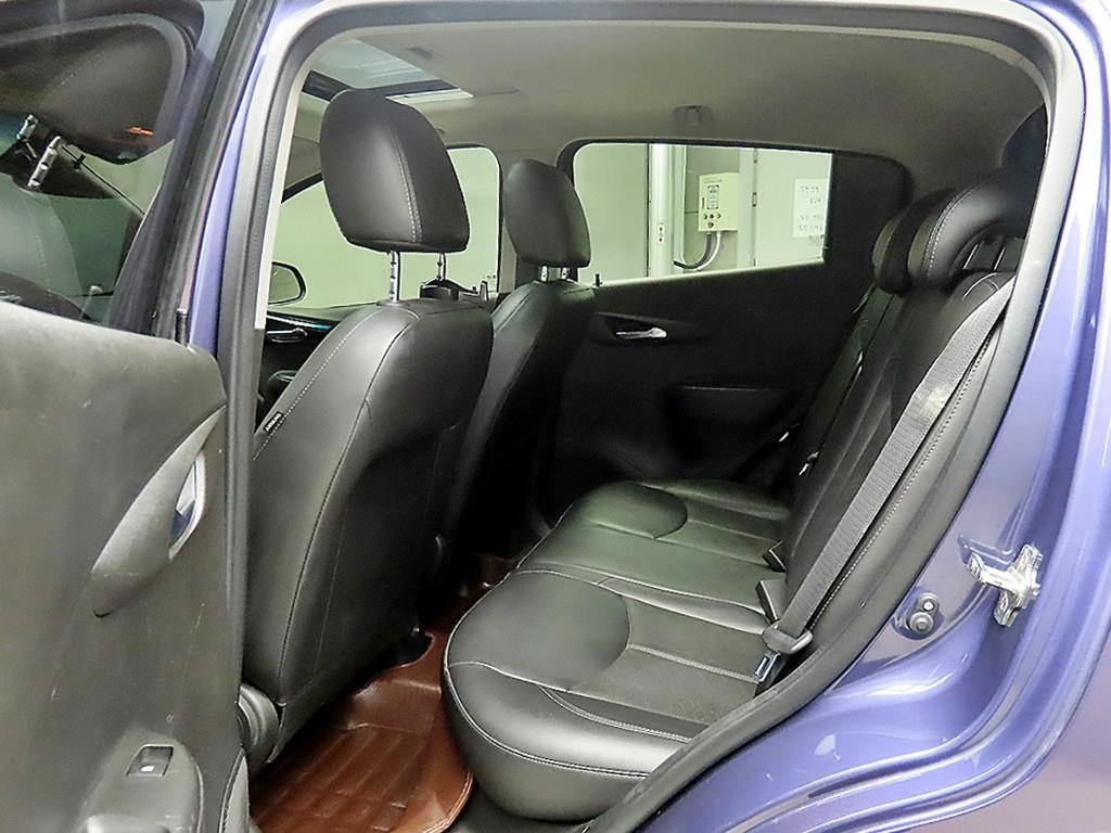 Chevrolet Spark - Vista 6