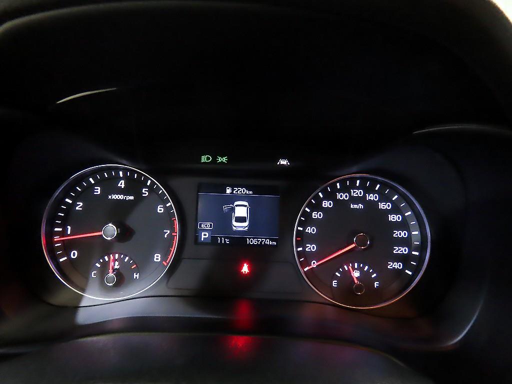 KIA K3 - Vista 9