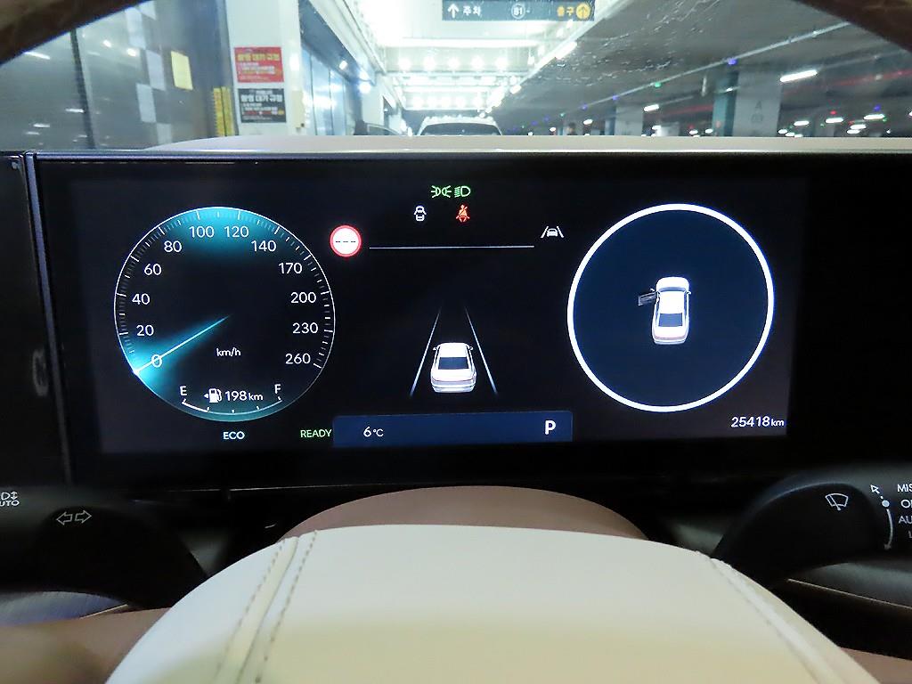 HYUNDAI Grandeur - Vista 9