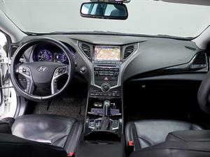 HYUNDAI Grandeur - Vista 10