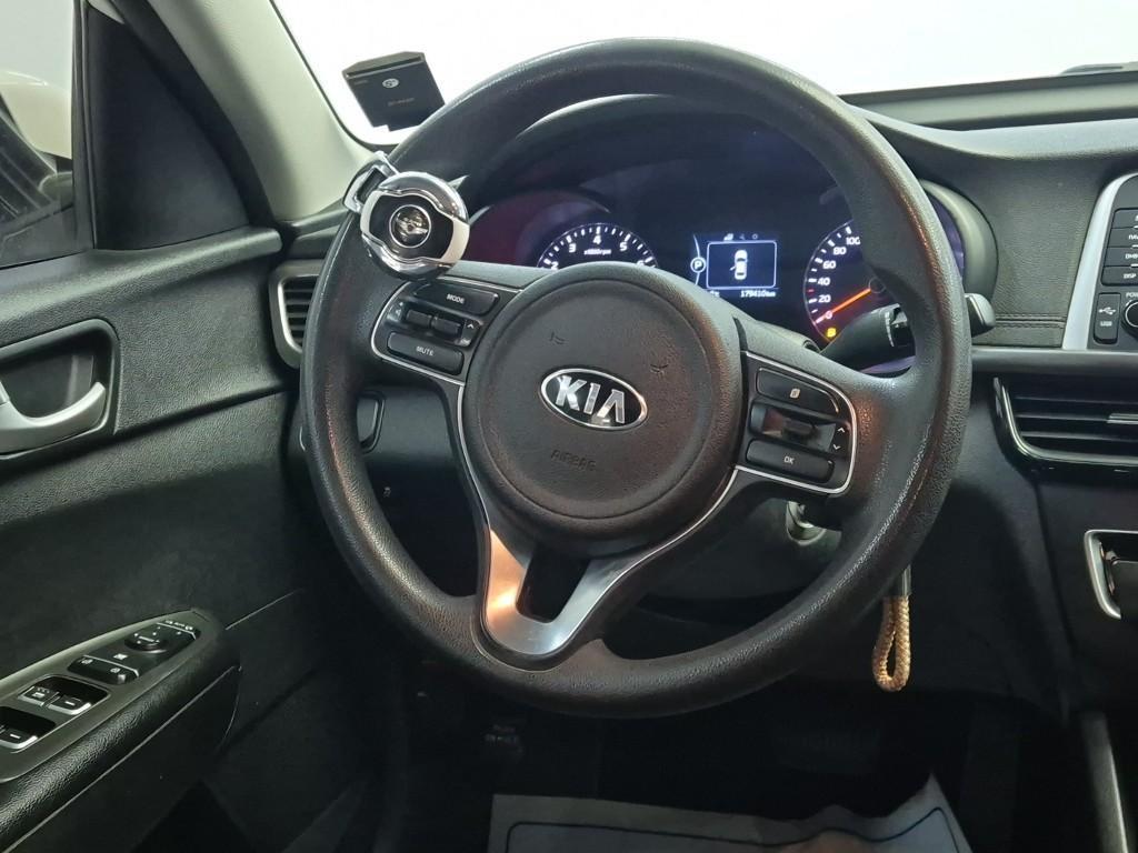 KIA K5 2016 Blanco - Importación desde Corea - HF Imports Iquique - Foto 16