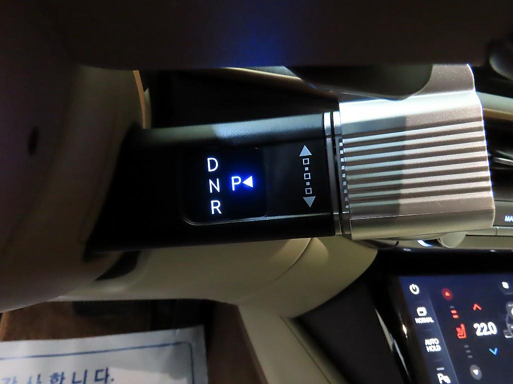 HYUNDAI Grandeur - Vista 12