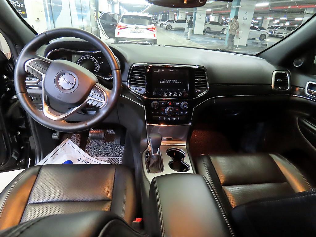 Jeep Cherokee - Vista 10