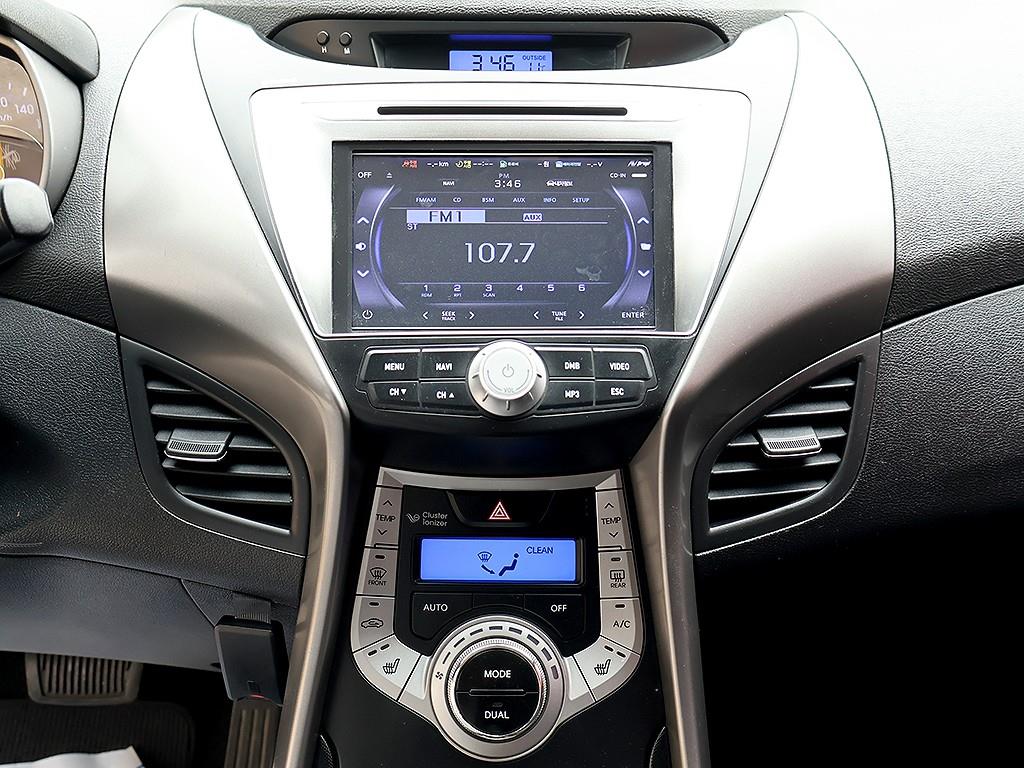 HYUNDAI Avante 2012 Blanco - Importación desde Corea - HF Imports Iquique - Foto 9