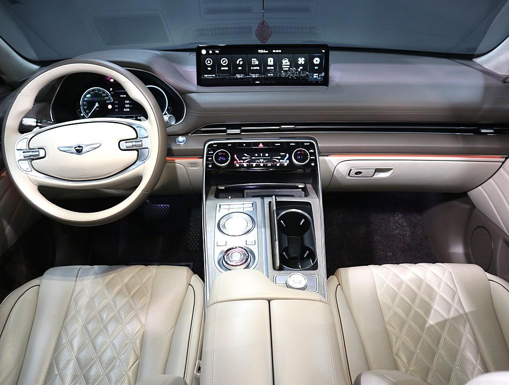 Genesis GV80 - Vista 5