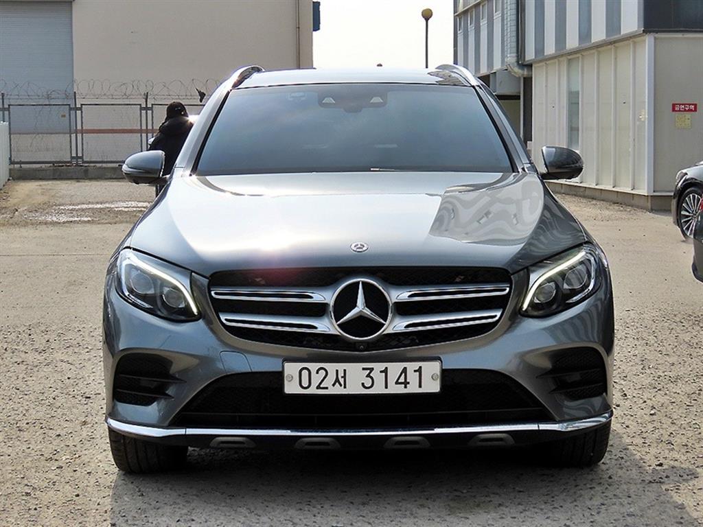 Mercedes Benz GLC Class 2018 - Importación desde Corea - HF Imports Iquique - Foto 1