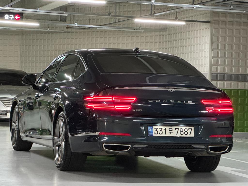 Genesis G80 - Vista 6