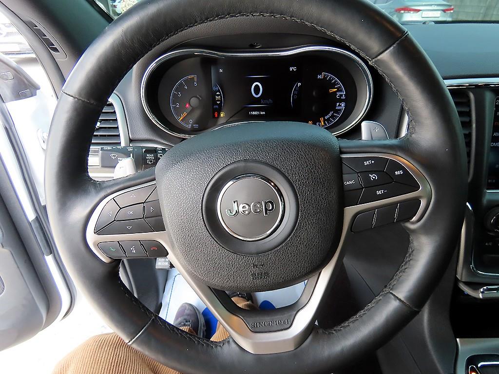 Jeep Cherokee - Vista 8