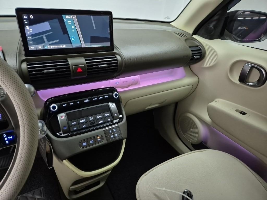 HYUNDAI Casper - Vista 10