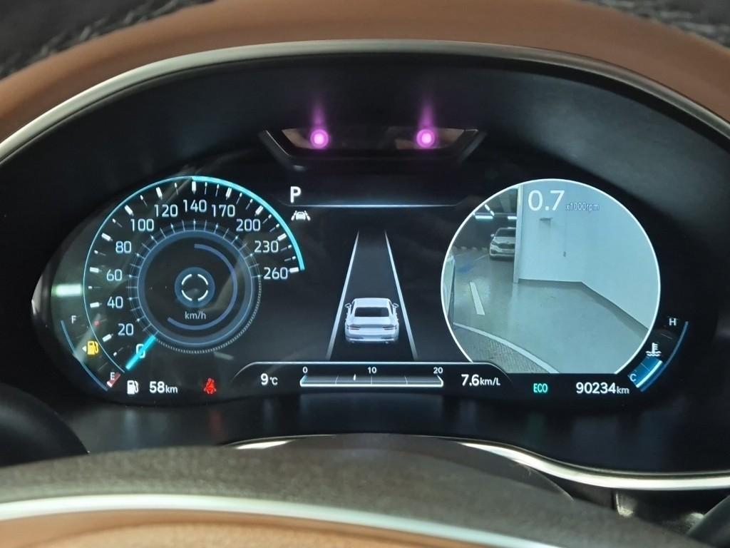 Genesis G80 - Vista 6