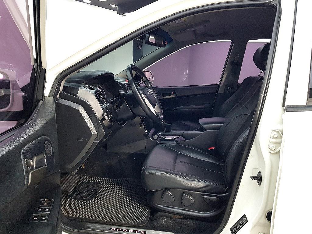 Ssangyong Korando - Vista 8