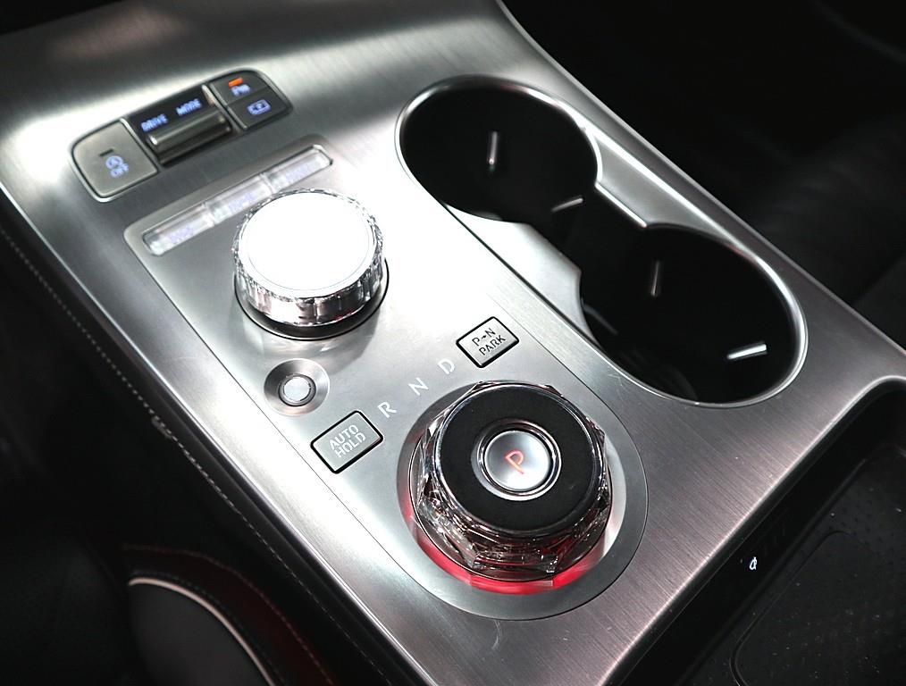 Genesis GV70 2025 Blanco - Importación desde Corea - HF Imports Iquique - Foto 13