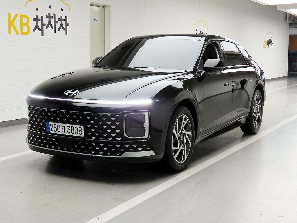 HYUNDAI Grandeur - Vista 2