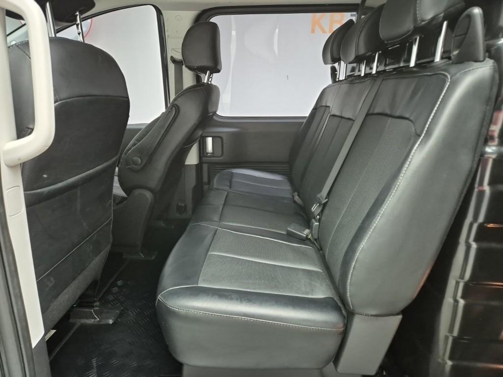 HYUNDAI Staria 2022 Negro - Importación desde Corea - HF Imports Iquique - Foto 16