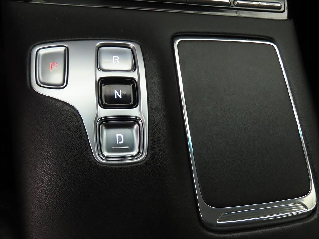 HYUNDAI Grandeur - Vista 12