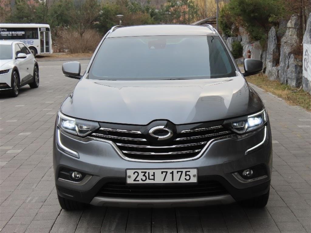 SAMSUNG QM6 2017 - Importación desde Corea - HF Imports Iquique - Foto 1