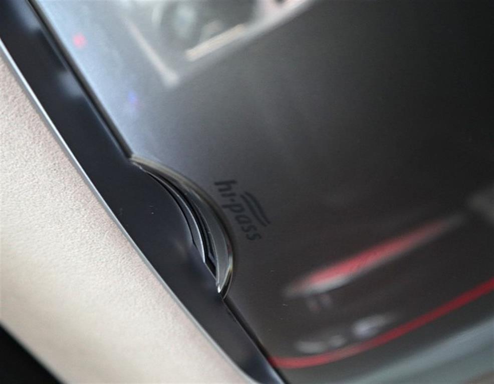 Genesis GV70 2025 Blanco - Importación desde Corea - HF Imports Iquique - Foto 14