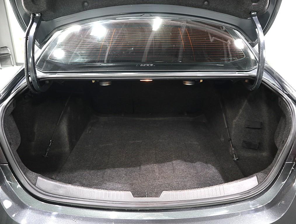 Chevrolet Malibu 2018 Gris - Importación desde Corea - HF Imports Iquique - Foto 19