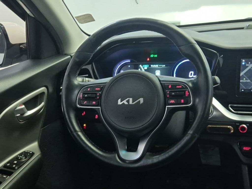 KIA Niro - Vista 9