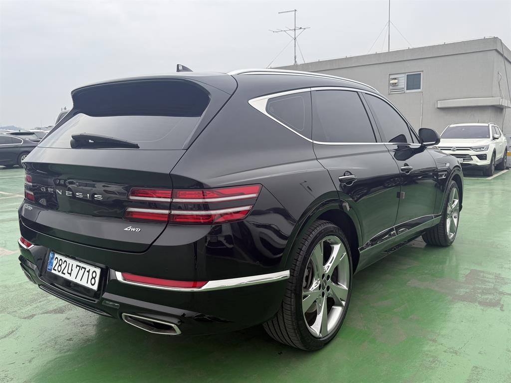 Genesis GV80 - Vista 4