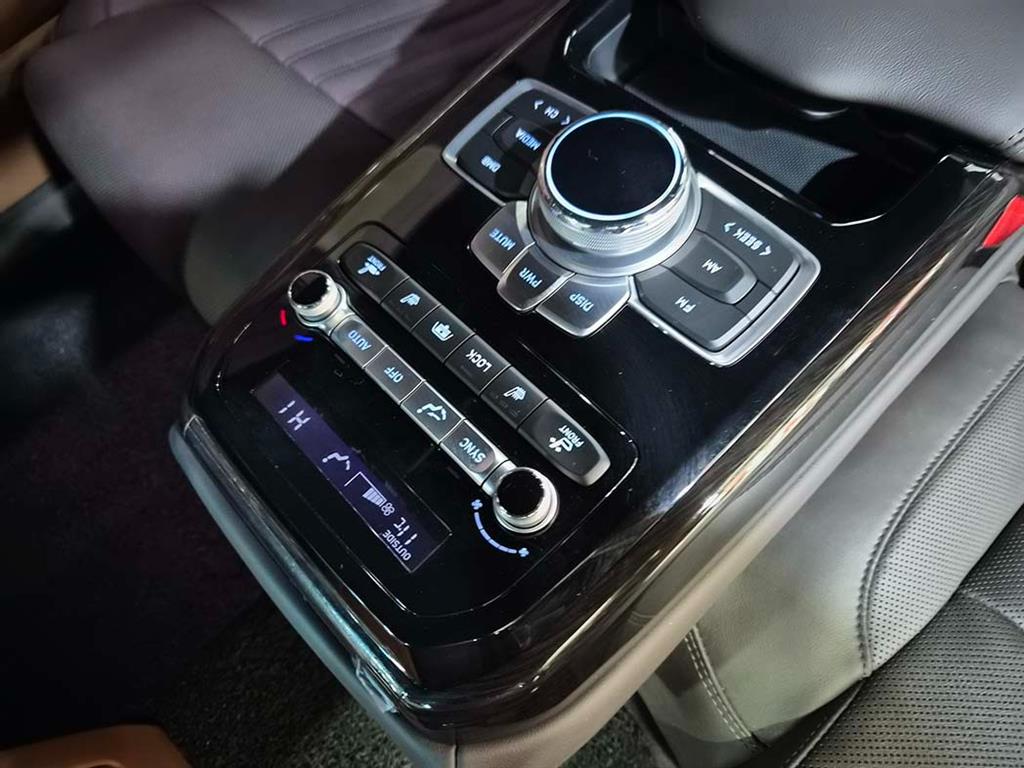 Genesis G90 2019 Negro - Importación desde Corea - HF Imports Iquique - Foto 17