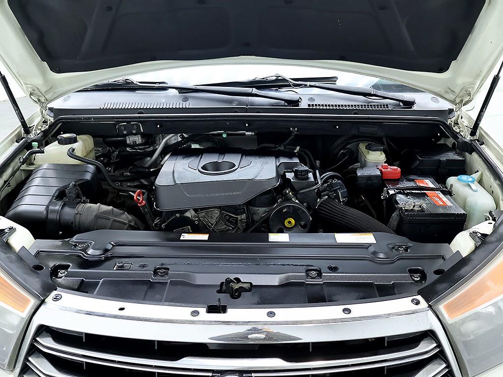 Ssangyong Korando 2014 Blanco - Importación desde Corea - HF Imports Iquique - Foto 7