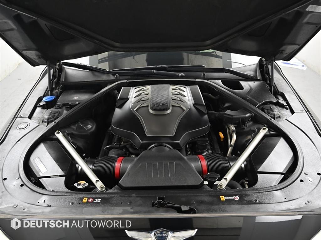 Genesis EQ900 - Vista 6