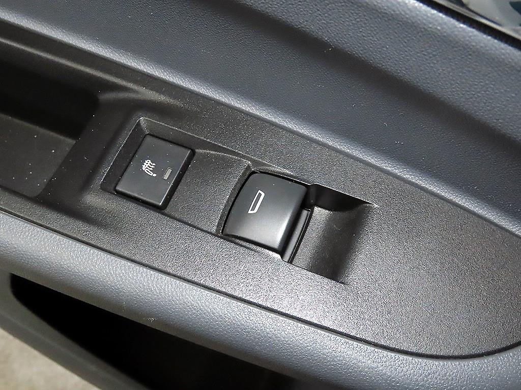 Chevrolet Bolt 2018 Blanco - Importación desde Corea - HF Imports Iquique - Foto 14