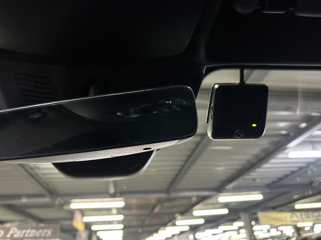 Mercedes Benz GLB Class - Vista 6