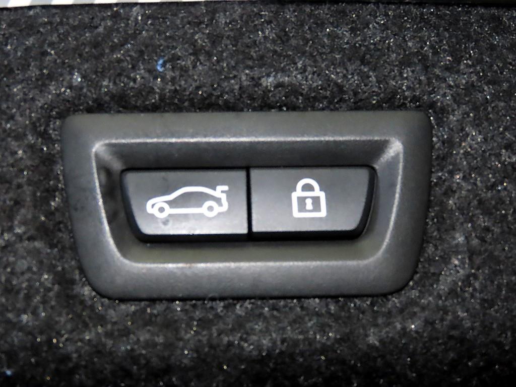 BMW 5 Series 2017 Gris - Importación desde Corea - HF Imports Iquique - Foto 16