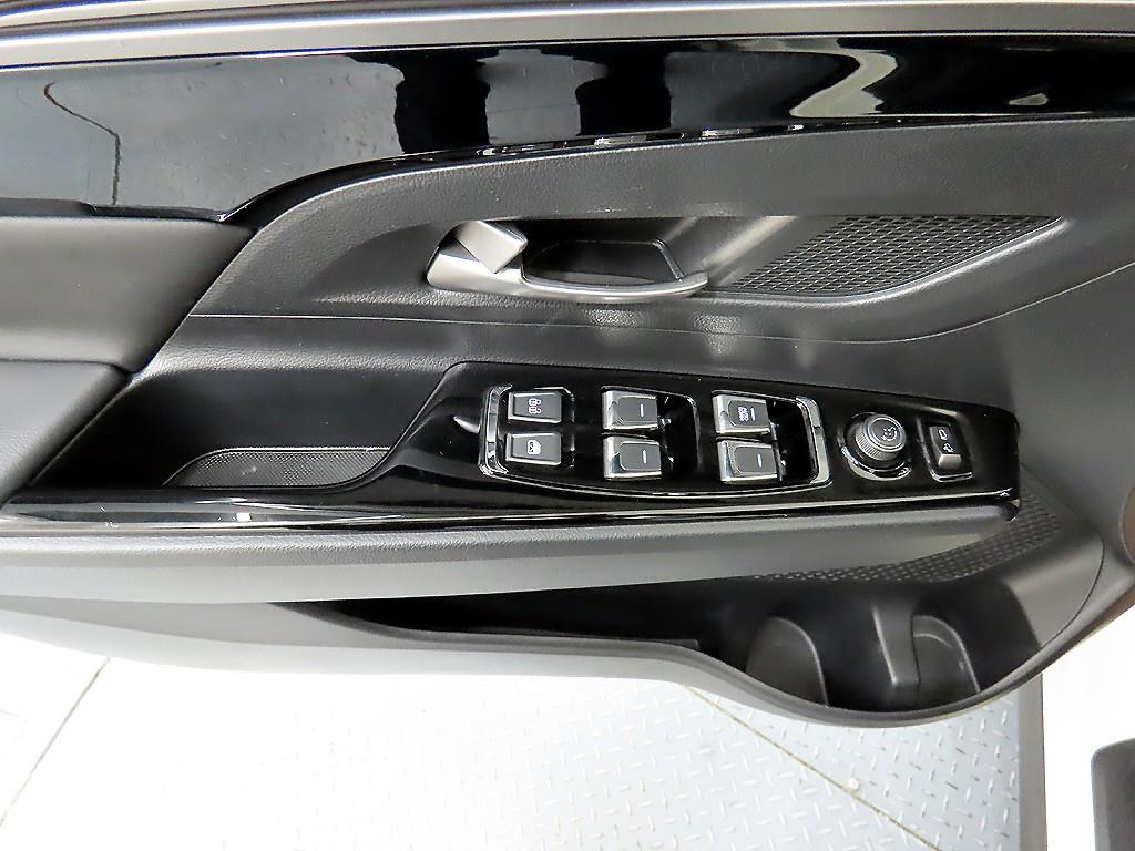 Ssangyong Korando - Vista 11