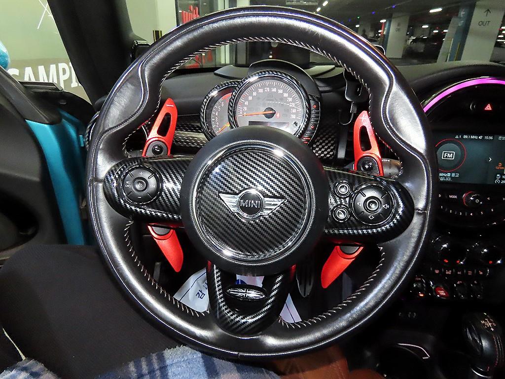 Mini Cooper Convertible - Vista 11