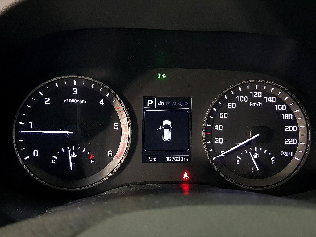 HYUNDAI Tucson - Vista 7