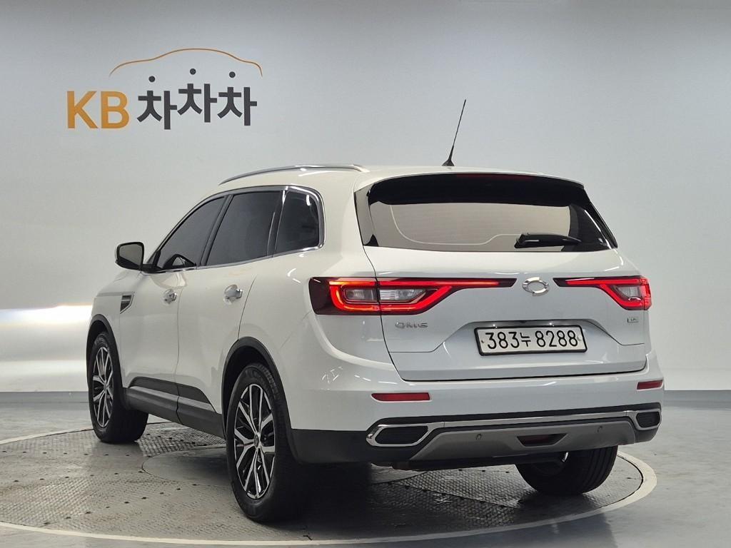 SAMSUNG QM6 - Vista 4