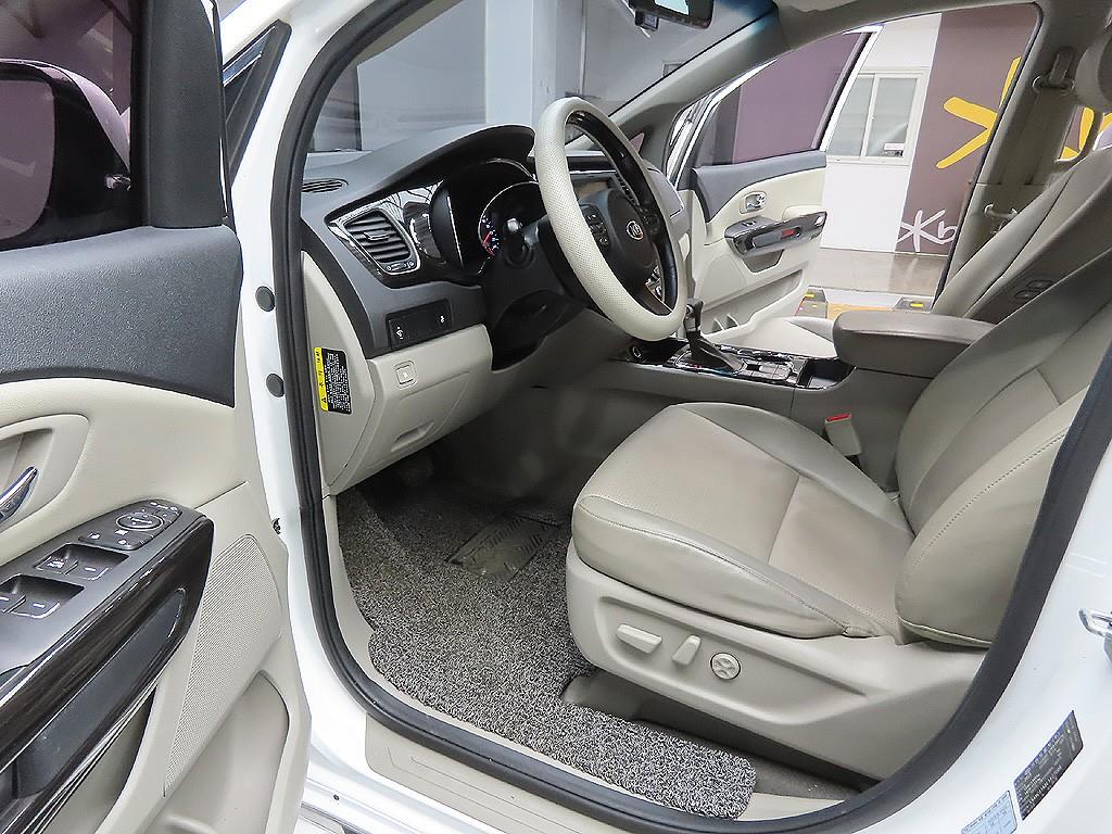 KIA Carnival 2020 Blanco - Importación desde Corea - HF Imports Iquique - Foto 9