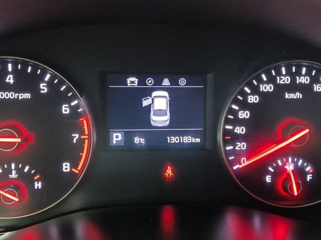 KIA K7 2017 Negro - Importación desde Corea - HF Imports Iquique - Foto 18