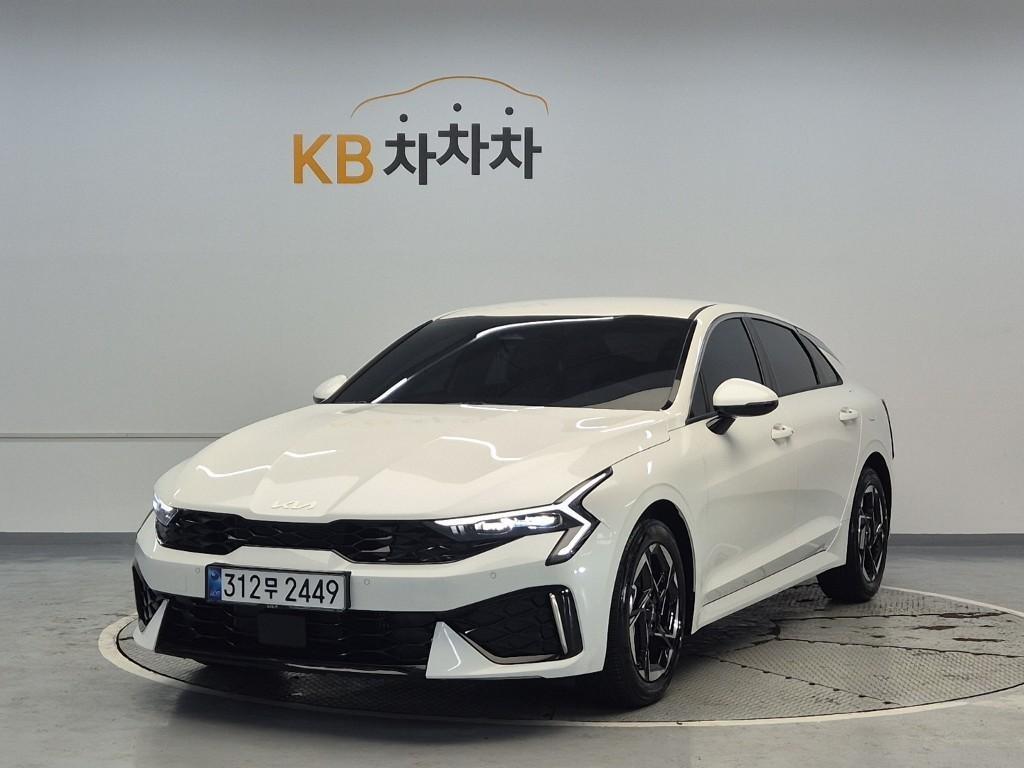 KIA K5 2026 Blanco - Importación desde Corea - HF Imports Iquique - Foto 1
