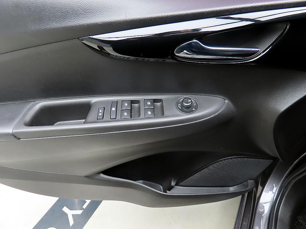 Chevrolet Spark - Vista 11