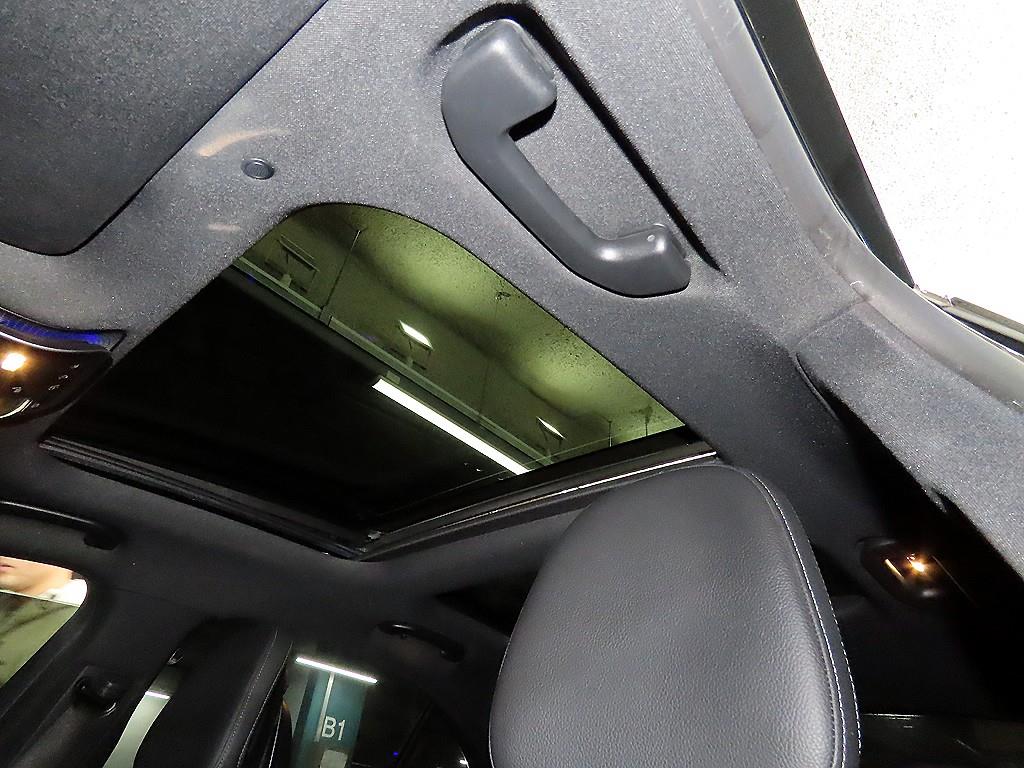 Mercedes Benz C Class 2022 - Importación desde Corea - HF Imports Iquique - Foto 15