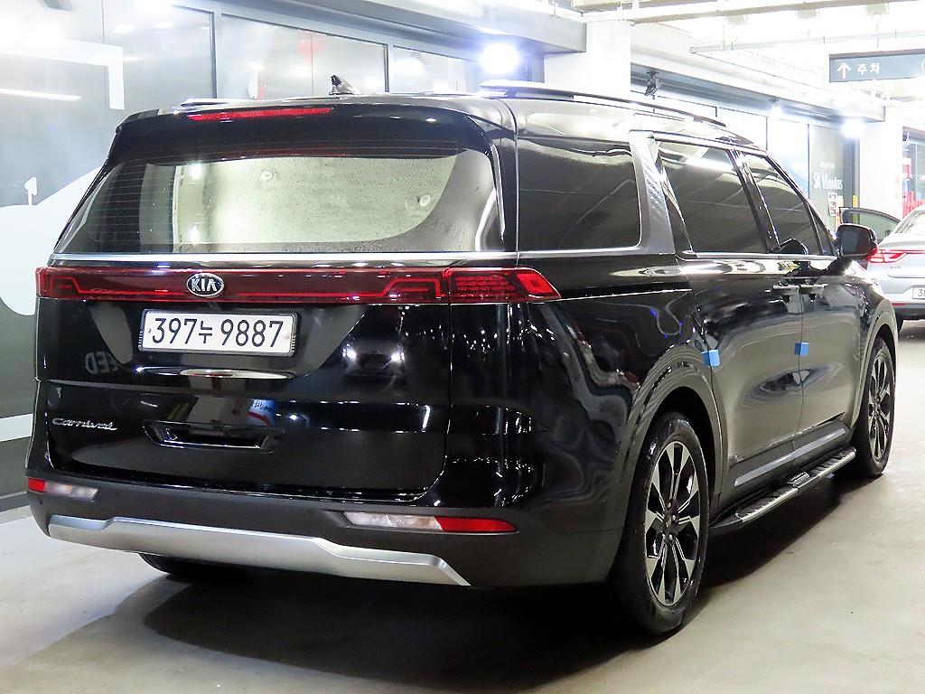 KIA Carnival - Vista 4