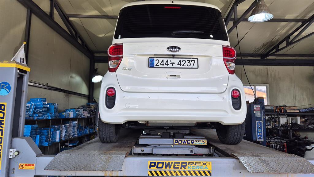 KIA Ray 2018 Blanco - Importación desde Corea - HF Imports Iquique - Foto 20