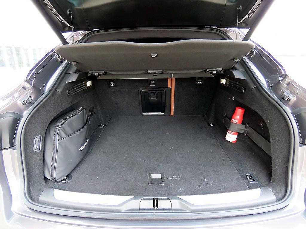 Maserati Levante 2019 Gris - Importación desde Corea - HF Imports Iquique - Foto 17