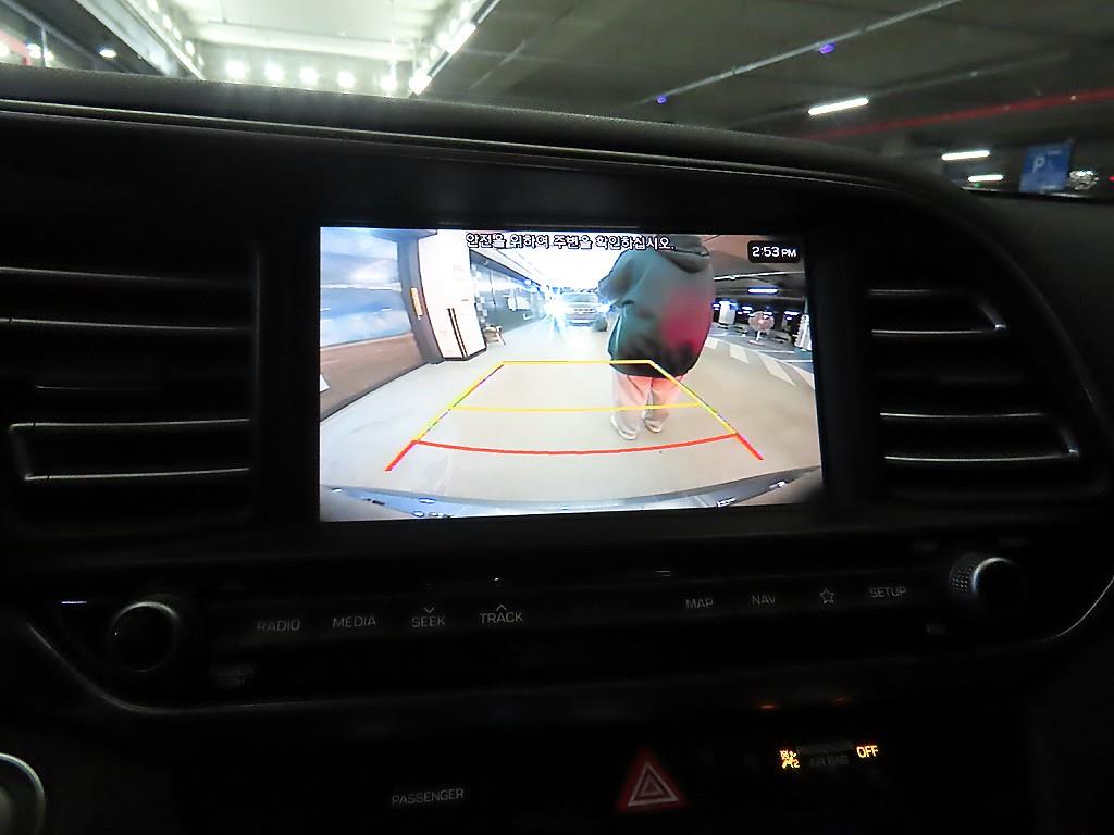 HYUNDAI Avante 2019 Gris - Importación desde Corea - HF Imports Iquique - Foto 13