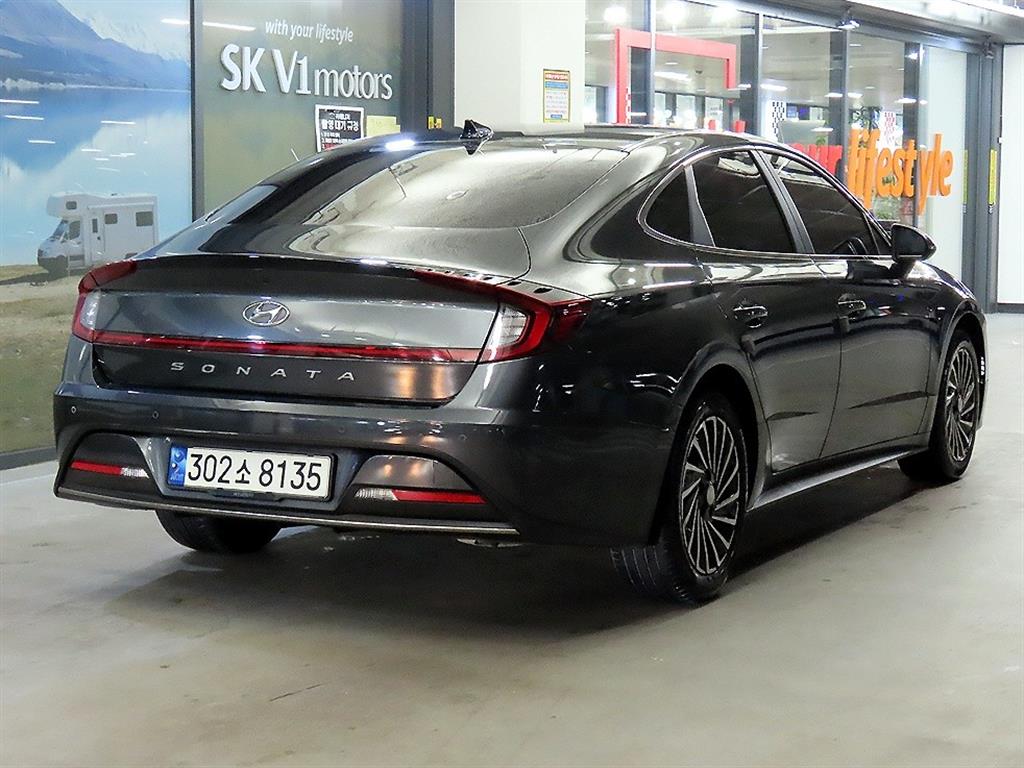 HYUNDAI Sonata - Vista 4